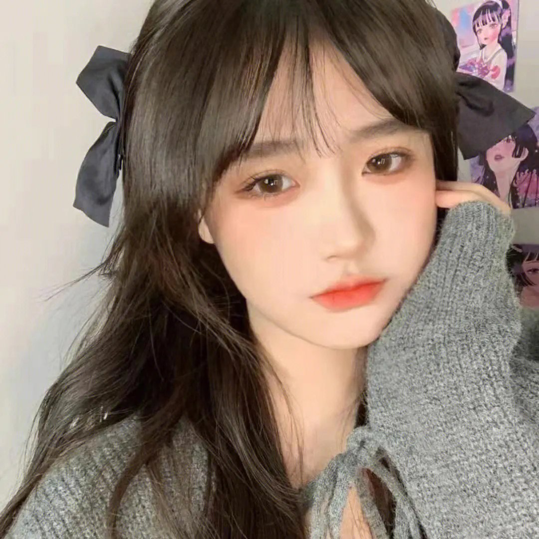 艾蜜莉·布莱尔的秘密 海报
